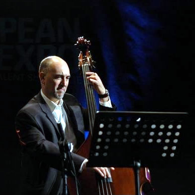 http://www.kwjazzroom.com/wp-content/uploads/2013/03/Roberto-Occhipinti.png